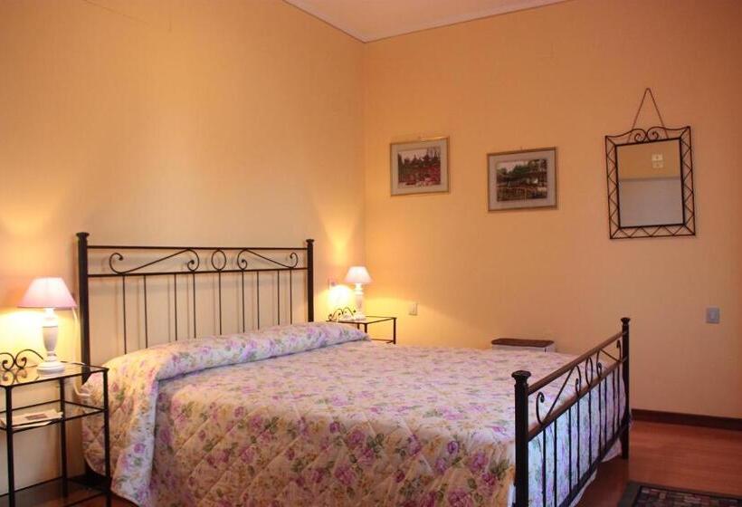 Standard room with outdoor bath, B&b I Narcisi