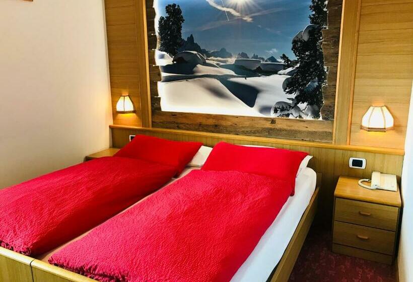 スタンダードルーム, Rifugio Capanna Passo Valles