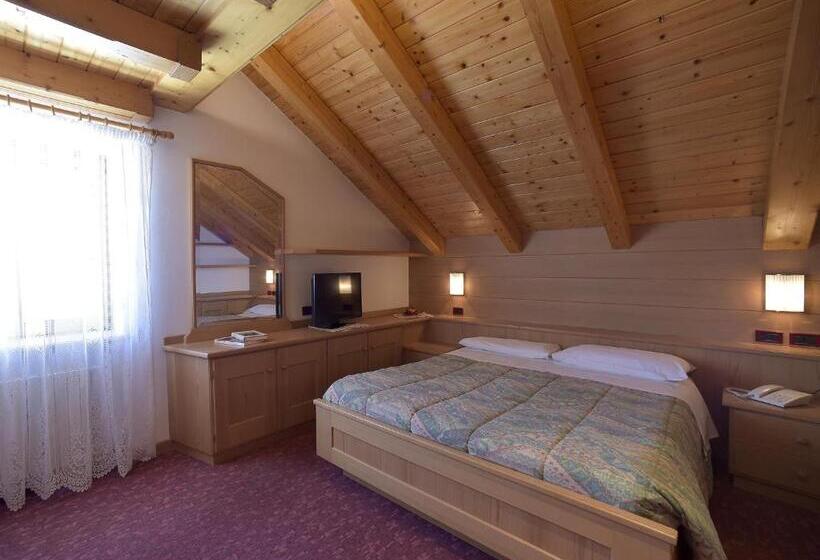 Семейный Полулюкс, Rifugio Capanna Passo Valles