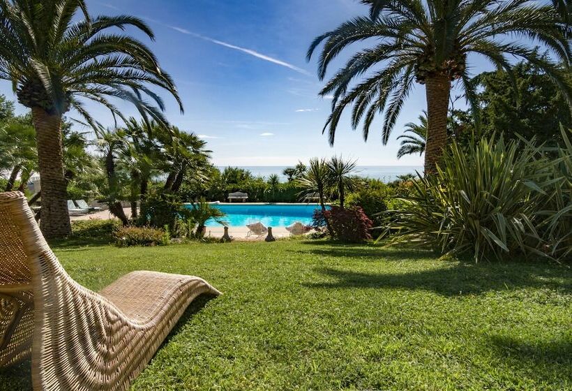 Номер Deluxe Вид на Море, Villa Capodarco B&b