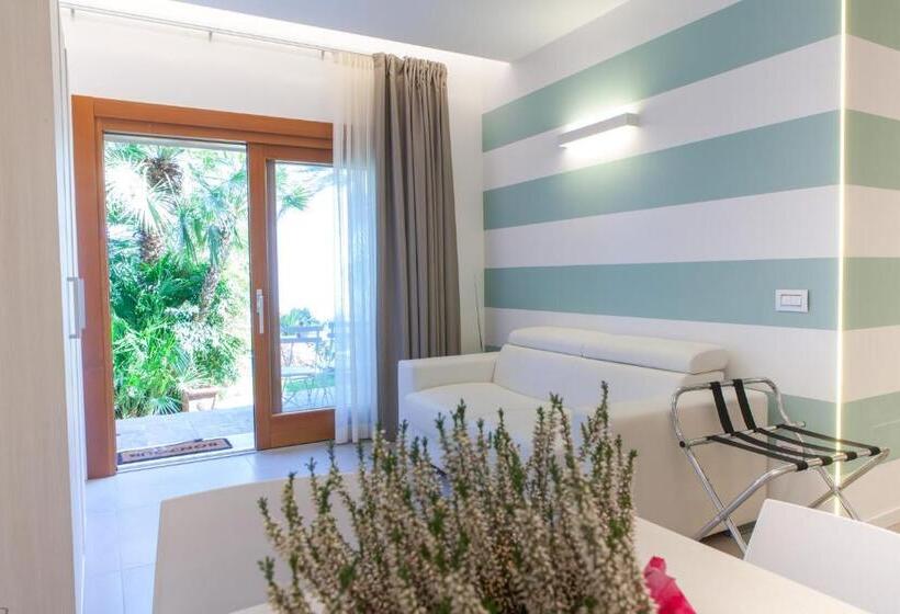 Люкс Вид на Море, Villa Capodarco B&b