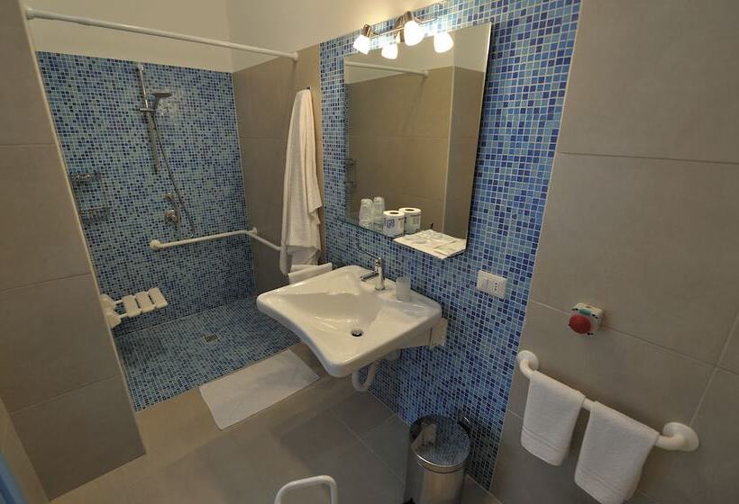 اتاق استاندارد چهار تخته, La Casa Del Nonno