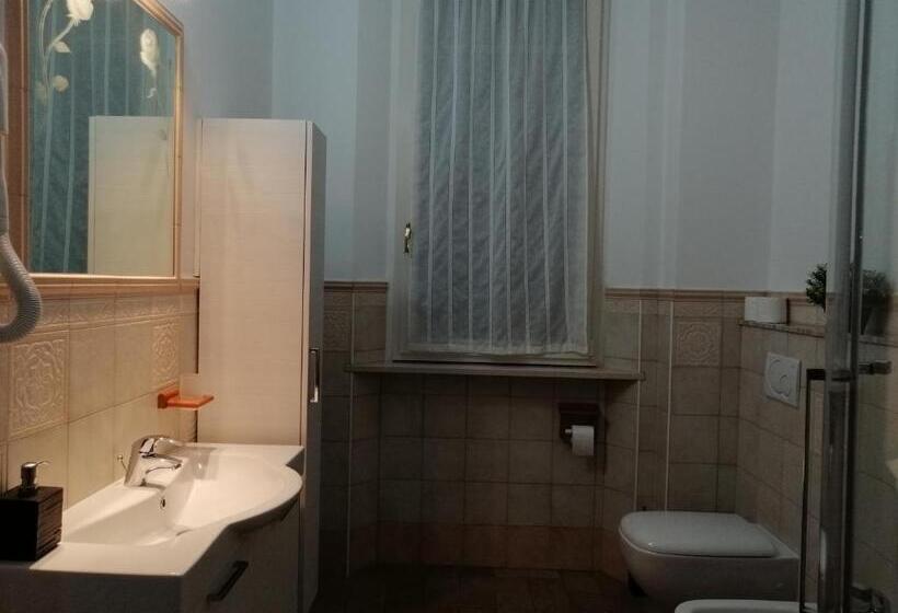 Номер Стандарт Индивидуальный Совместная Ванная, La Casa Della Nonna