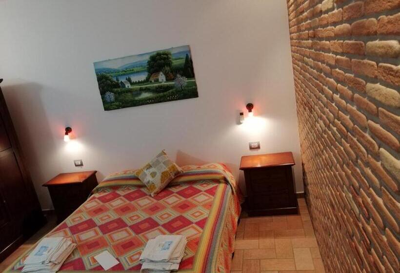 Ortak Banyolu Tek Kişilik Standart Oda, La Casa Della Nonna