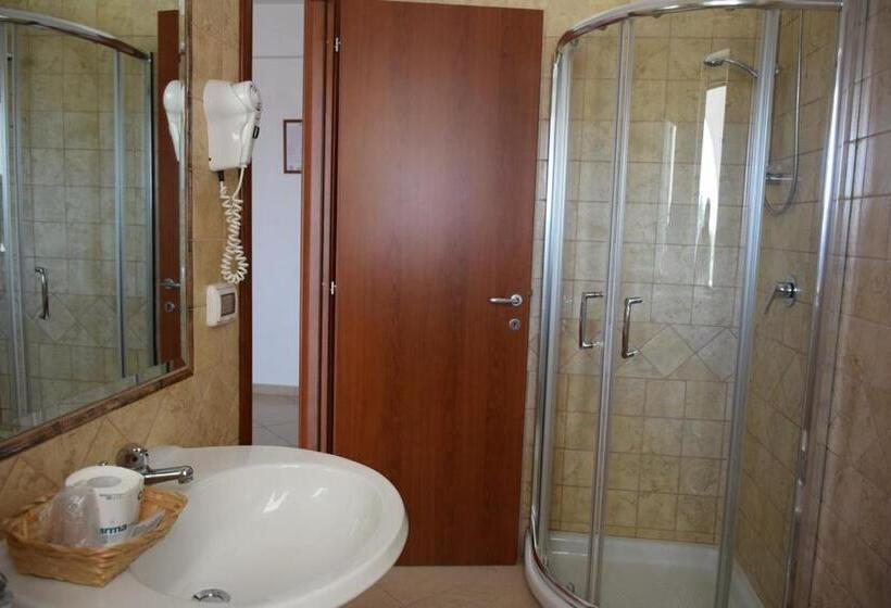 Quarto Triplo Superior, Maggiore