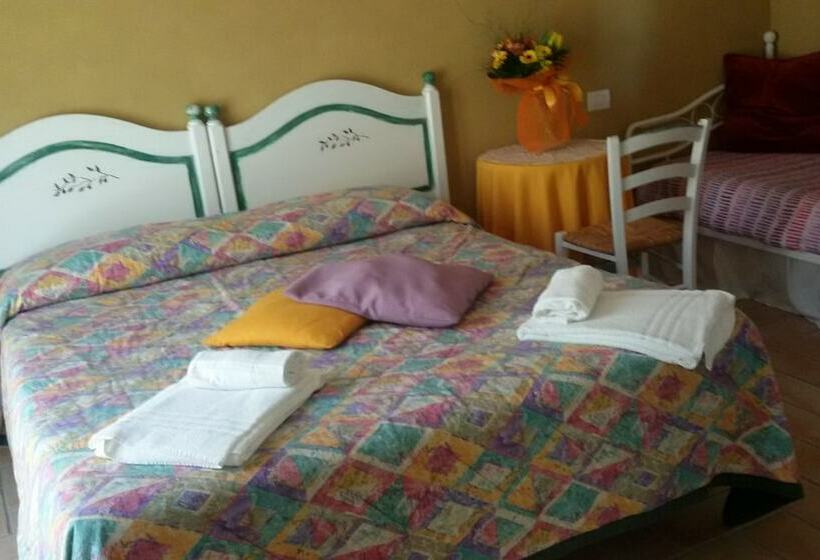 Номер Стандарт Трехместный, B&b Al Cristo