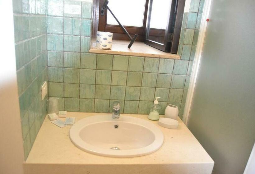 اتاق استاندارد, B&b Corte Del Camedrio