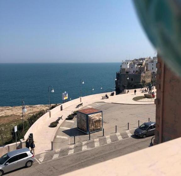 סוויטה נוף לים, Trame   Poesia Di Mare