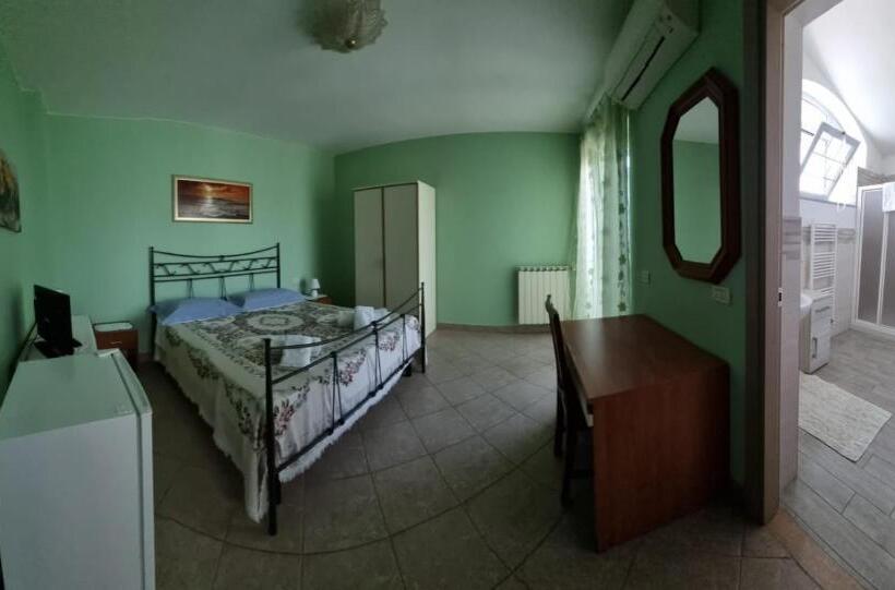اتاق استاندارد, Villa Naclerio