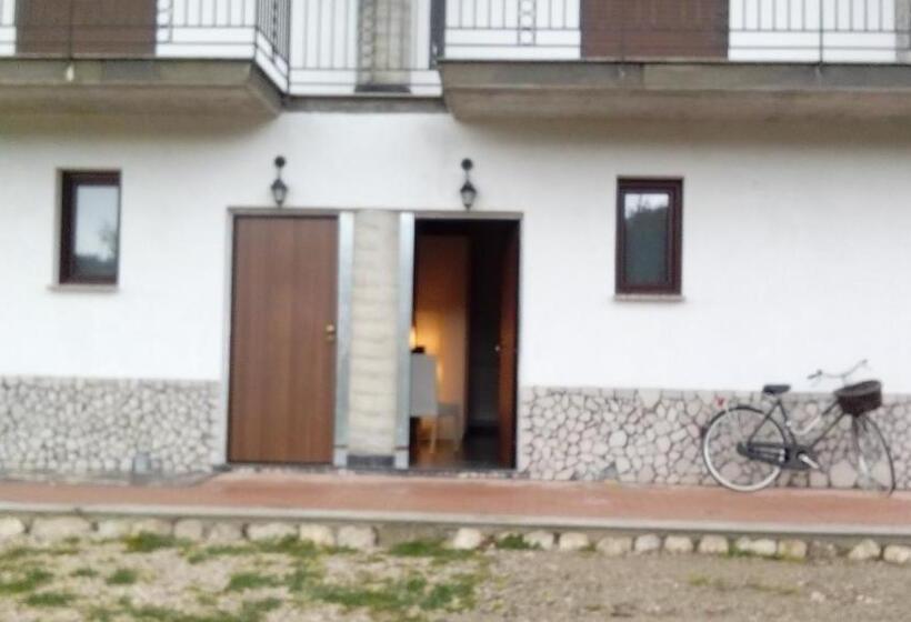 Люкс Вид на Сад, B&b Casa Vacanza Verzellino