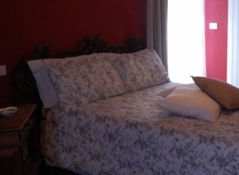 اتاق استاندارد با چشم‌انداز شهر, B&b La Terrazza Sul Borgo