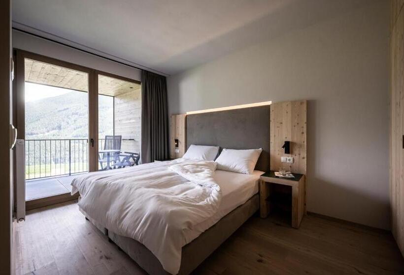 سوییت جونیور با بالکن, Das Mühlwald   Quality Time Family Resort