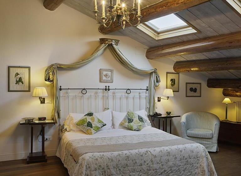 سوییت جونیور, M Club De Luxe B&b