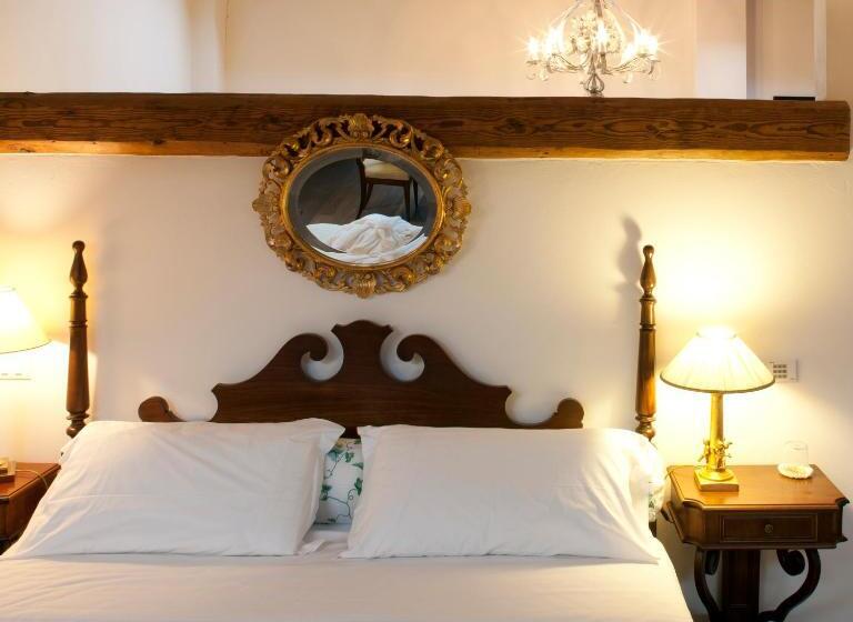 سوییت, M Club De Luxe B&b