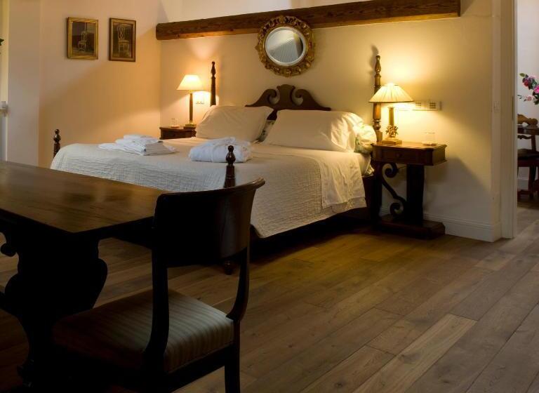 سوییت, M Club De Luxe B&b