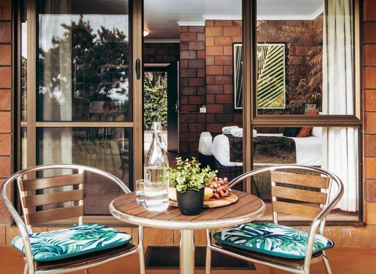 스탠다드 룸, Malanda Lodge