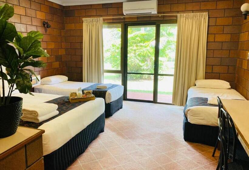 패밀리 룸, Malanda Lodge