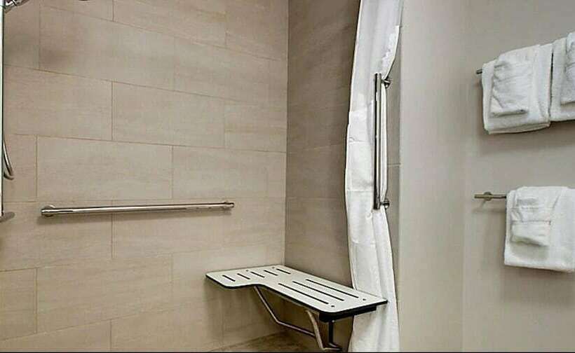 스위트, Holiday Inn Express & Suites   Elizabethtown North, An Ihg