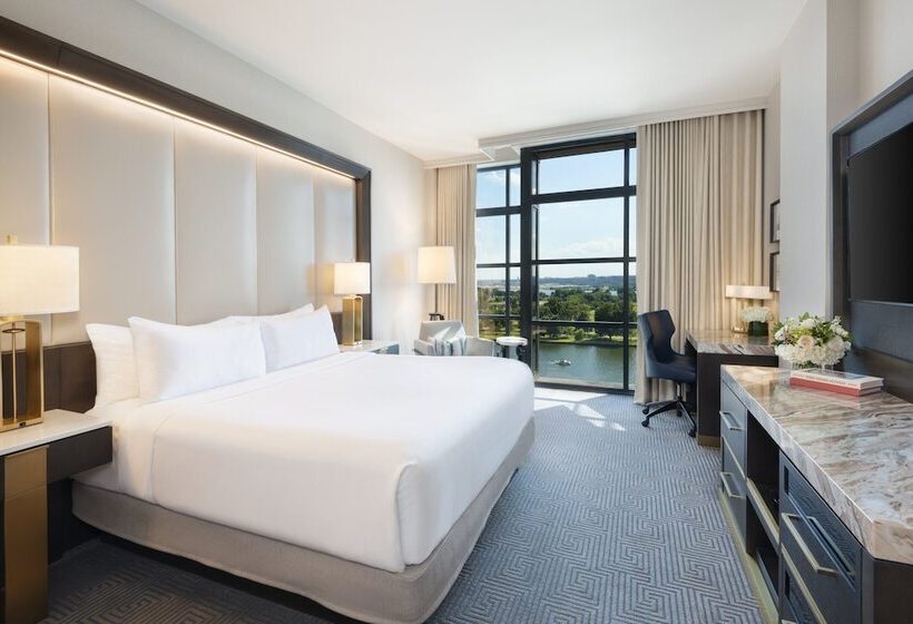 Premium room with river view, Intercontinental   Washington D.c.   The Wharf, An Ihg