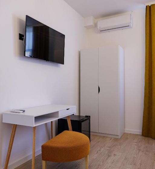 اتاق لوکس سه تخته, Rooms Lišnić