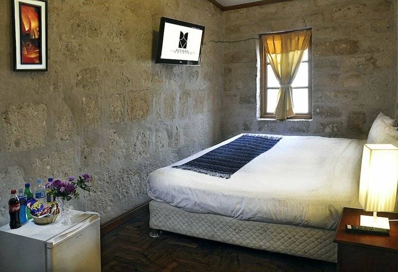 חדר סטנדרט, Es Riviera Colonial