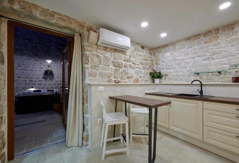 Студия Superior, Villa Kudelik   Stone Story