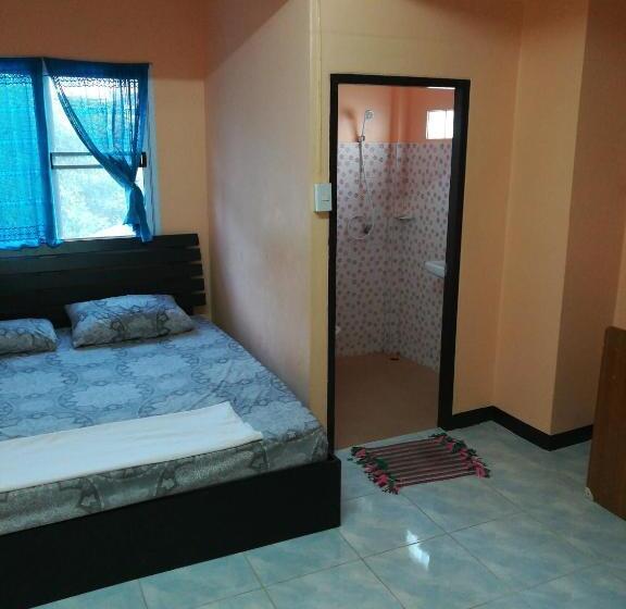 디럭스 룸, Karma Home Hostel