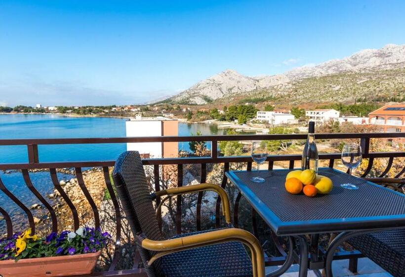 Номер Стандарт, Pansion Croatia