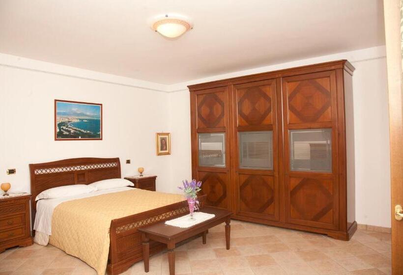 اتاق استاندارد با بالکن, Agriturismo Sul Sentiero