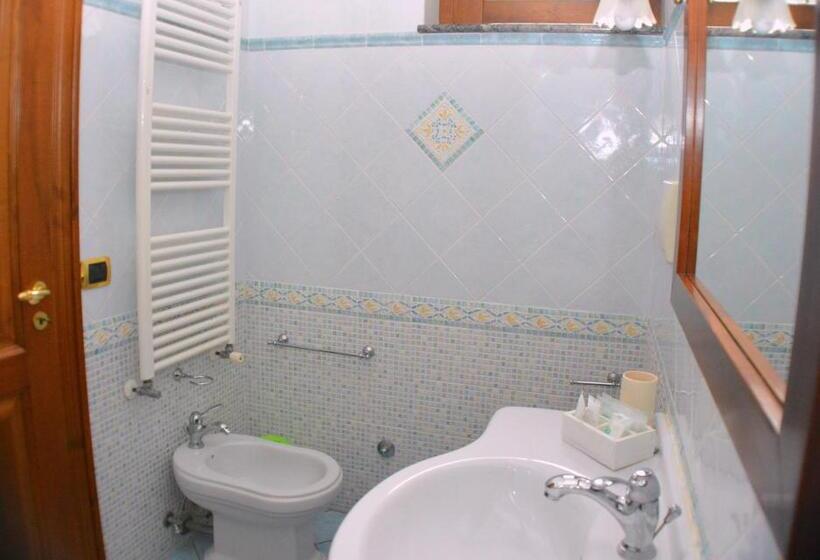 اتاق استاندارد با تراس, Agriturismo Sul Sentiero
