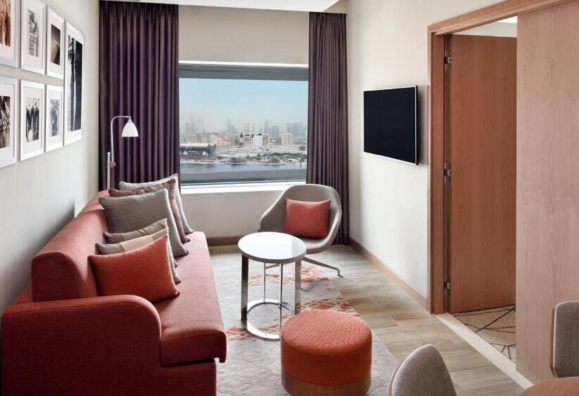 Апартаменты 1 Спальня, Holiday Inn & Suites   Dubai Festival City Mall, An Ihg