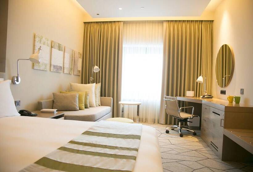 Номер Стандарт Двуспальная Кровать, Holiday Inn & Suites   Dubai Festival City Mall, An Ihg