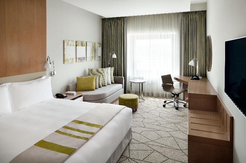 Номер Deluxe, Holiday Inn & Suites   Dubai Festival City Mall, An Ihg