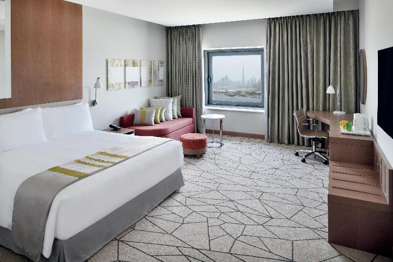 Номер Deluxe Кровать Кинг, Holiday Inn & Suites   Dubai Festival City Mall, An Ihg
