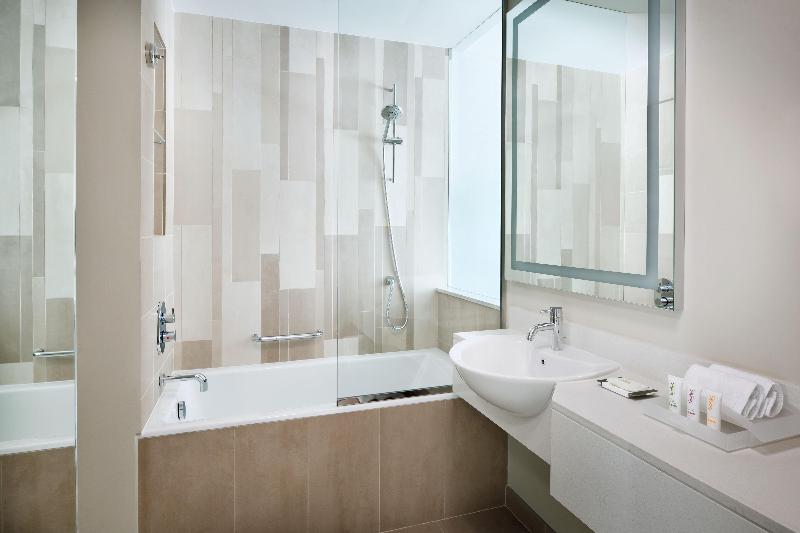 Номер Superior Кровать Кинг, Holiday Inn & Suites   Dubai Festival City Mall, An Ihg