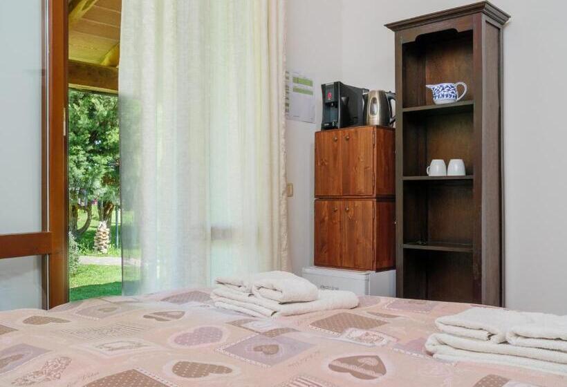 اتاق عادی, Agriturismo Al Girasole