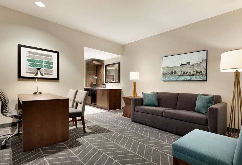 Люкс Кровать Квин, Embassy Suites By Hilton Wilmington Riverfront