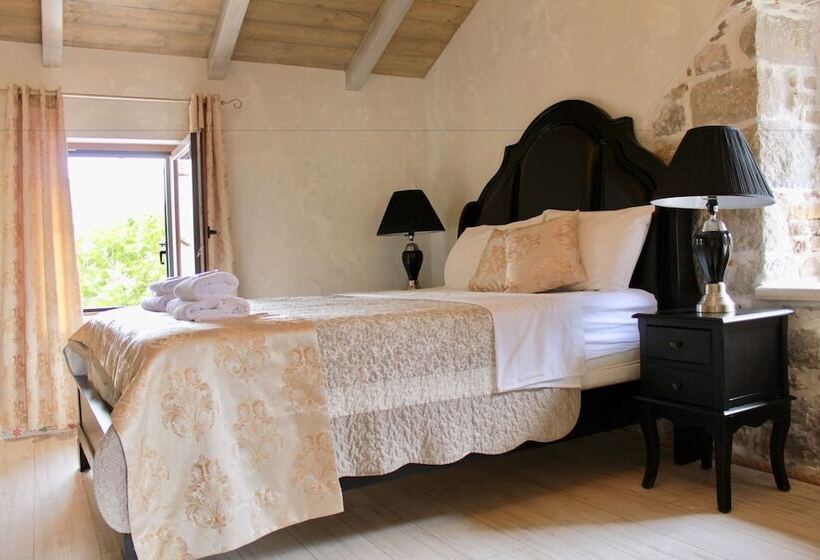 اتاق لوکس, Heritage Palace Varos   Mag Quaint & Elegant Boutique Hotels