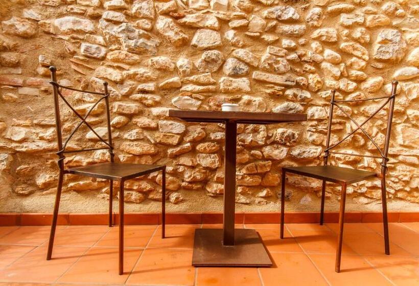 اتاق استاندارد, Rural Cal Torner Adults Only