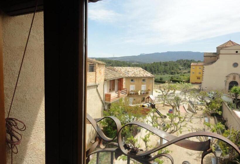 اتاق استاندارد, Rural Cal Torner Adults Only