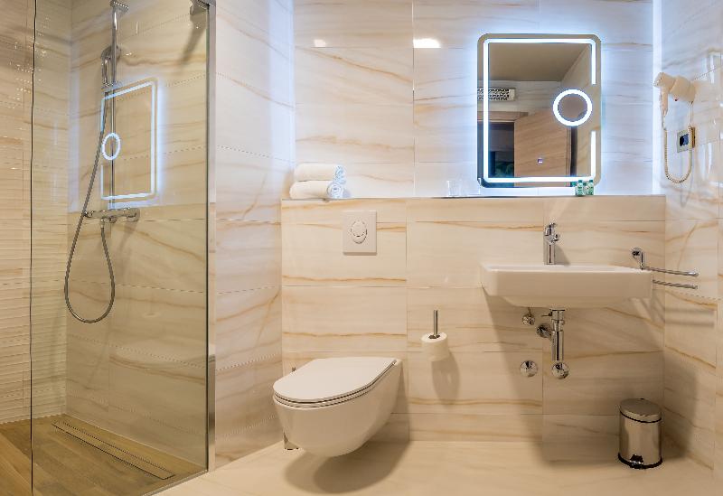 غرفة ديلوكس مزوَّدة بجاكوزي, Priska Med Luxury Rooms