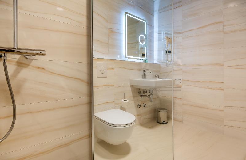غرفة ديلوكس مزوَّدة بجاكوزي, Priska Med Luxury Rooms