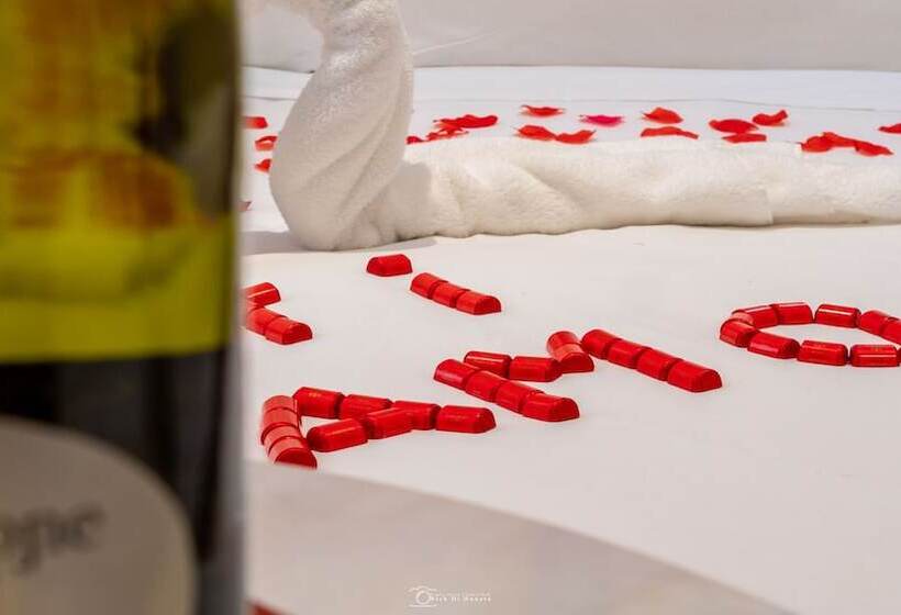 اتاق استاندارد یک نفره, Suite Caesar