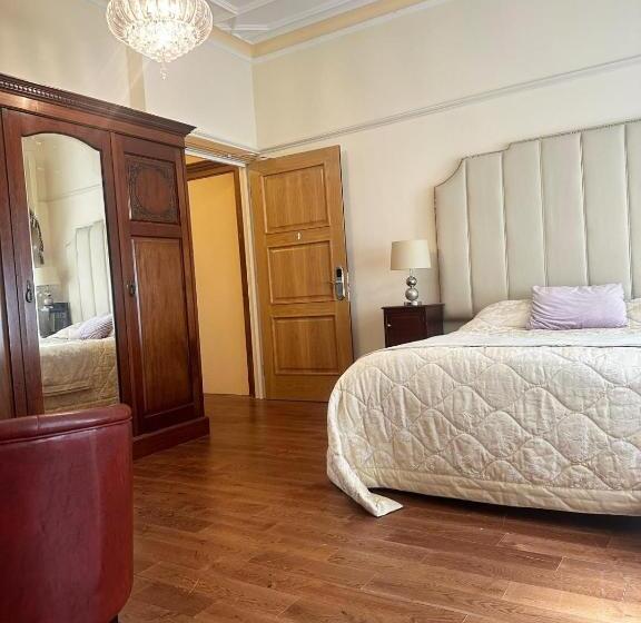إستوديو ديلوكس, Linton Hotel Luton