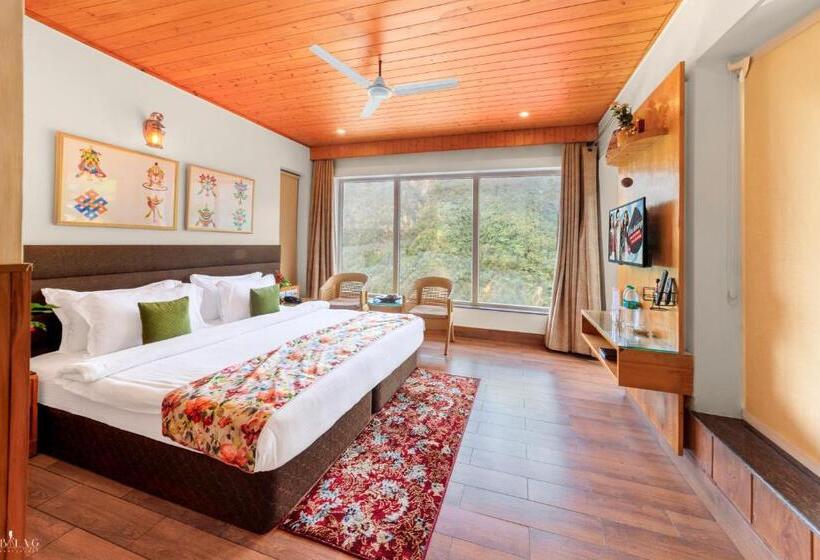 اتاق لوکس, Veda5 Ayurveda & Yoga Retreat