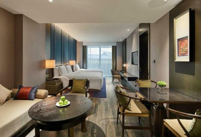 발코니가 있는 스위트, Wanda Realm Resort Nanning