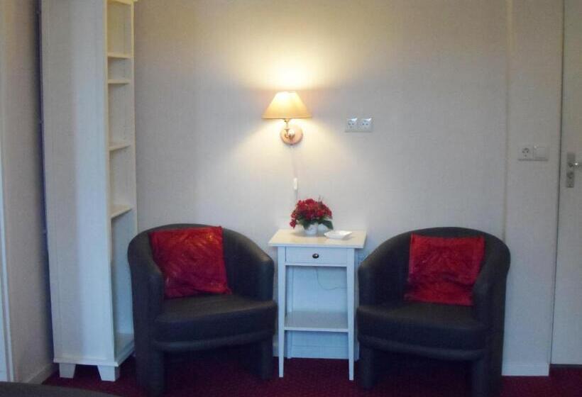 Семейный Номер, B&b Vouwere