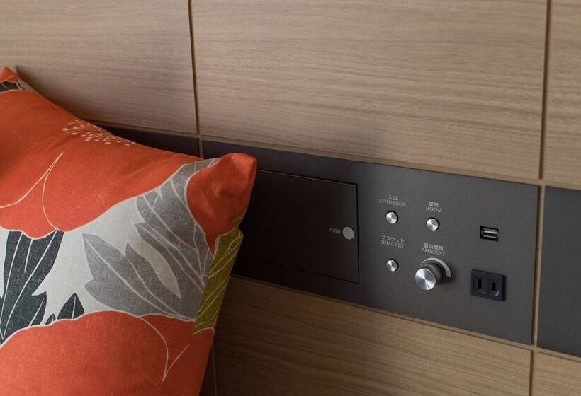 Номер Премиум, Jr Kyushu Hotel Blossom Naha