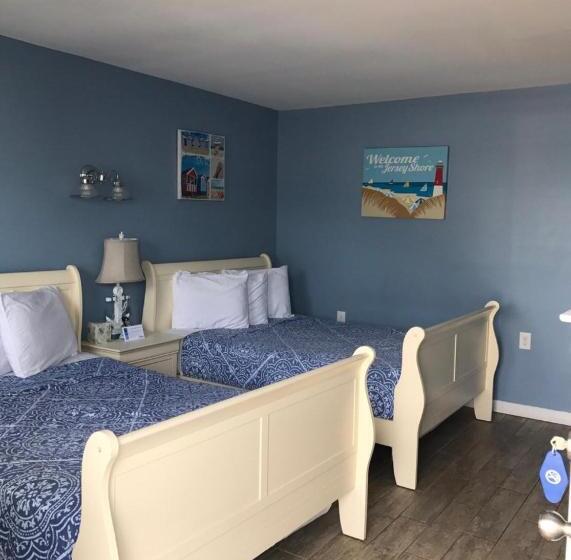 스탠다드 룸 더블 침대 2개, Pelican Point Motel