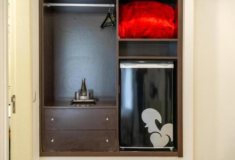 Номер Стандарт с Балконом, Art'otel Barcelos